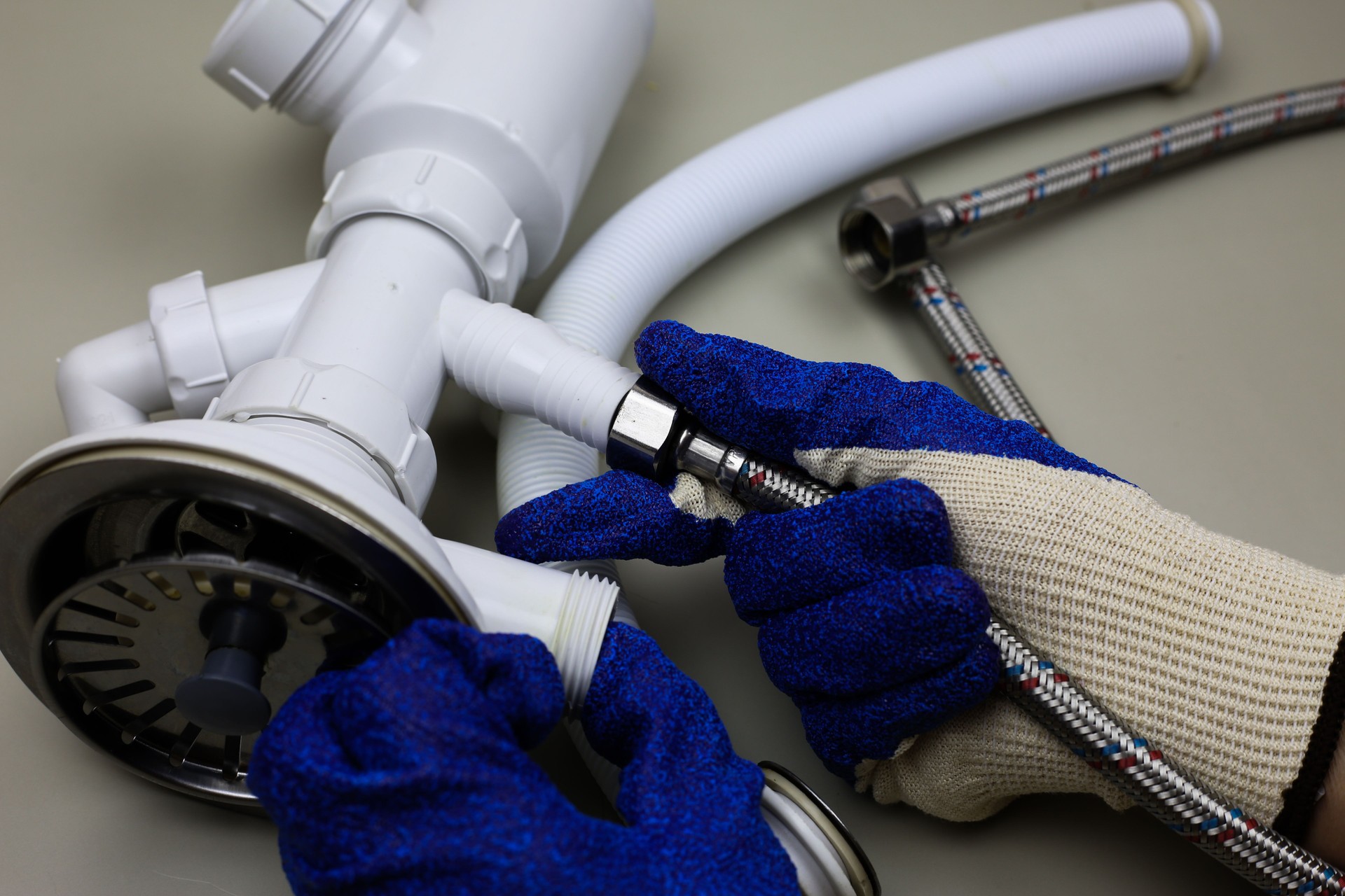 conserto de vazamento de pia 